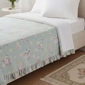 Vintage Liz Claiborne Floral Ruffle Country Cottage Core Twin Farmhouse Coverlet